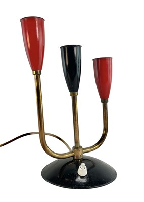 Lot 399 - ITALIAN VINTAGE MID CENTURY PLASTIC & METAL THREE-ARM DESK TABLE LAMP