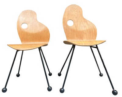 Lot 320 - TOMMY ROBERTSON & PAUL JONES - PRACTICAL STYLING - PAIR OF 80S PALETTE CHAIRS