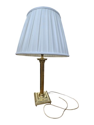 Lot 660 - 20TH CENTURY VICTORIAN REVIVAL CORINTHIAN BRASS TABLE LAMP