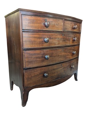 Lot 958 - VICTORIAN 19TH CENTURY BOW FRONT CHEST OF DRAWERS