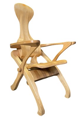 Lot 580 - MALCOLM DAVID SMITH - IMPRESSIVE BESPOKE CARVED ASK CHAIR