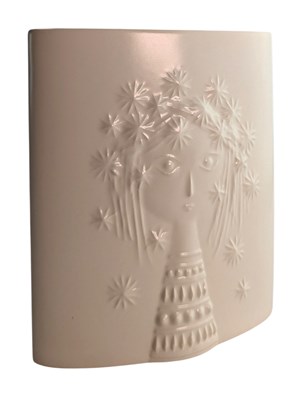 Lot 208 - JOHN CLAPPISON FOR HORNSEA - BISQUE PORCELAIN 'APHRODITE' VASE