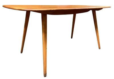 Lot 260 - ERCOL - PLANK - MID 20TH CENTURY BEECH AND ELM WINDSOR DINING TABLE