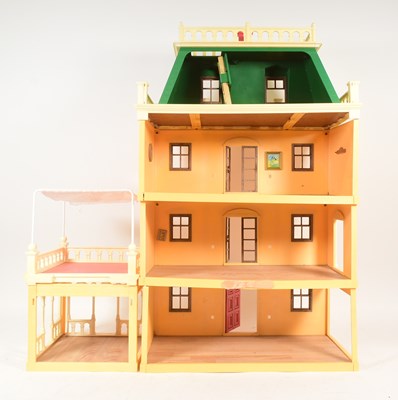 Lot 522 - SYLVANIAN FAMILIES - DELUXE COUNTRY MANSION PLAYSET