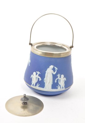 Lot 68 - WEDGWOOD - JASPERWARE - EARLY 20TH CENTURY SILVER PLATE BISCUIT BARREL